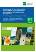 Cover von BfN-Schriften 719; Titelbild: Das Titelbild zeigt das Deckblatt der Nationalen Biodiversitätsstrategie 2007, umgeben von sechs Bildausschnitten zu Handlungsfeldern mit zentralem Einfluss auf den Biodiversitätsverlust in Deutschland: Produktion und Energie; Städtische und ländliche Entwicklung; Meere und Küsten; Wald und Klima; Landwirtschaft und Binnengewässer; Konsum. (© P. Busch; basierend auf frei-lizensierten Abbildungen von uns-plash: Adam Vradenburg; Dimitry Anikin; Daniel Seßler; Alex Perez