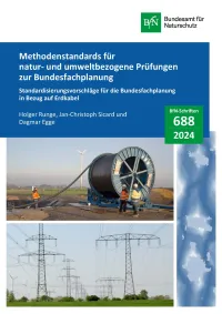 Cover von BfN-Schriften 688; Titelbild: Erdkabeltrommel, Freileitung und Raster mit Eignung für Trassenkorridore (oben: Bundesnetzagentur GmbH, unten: Bosch & Partner, rechts: Planungsgruppe Umwelt)