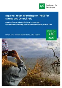 Cover von BfN-Schriften 730; Titelbild: A workshop participant taking a photo on the Isle of Vilm (Photo: T. Schmitt)