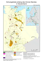 Die Übersichtskarte in der rechten oberen Ecke zeigt den Verlauf des Europäischen Grünen Bandes entlang des ehemaligen Eisernen Vorhangs von Finnland bis Griechenland. Die Hauptkarte zeigt den Verlauf des Deutschen Grünen Bandes von der Ostsee, an der Landesgrenze von Mecklenburg-Vorpommern und Schleswig-Holstein, bis nach Tschechien, an der Landesgrenze von Thüringen und Bayern, sowie die sich in einem Korridor von 75 km zu beiden Seiten befindlichen Schutzgebiete und Naturschutzgroßprojekte.