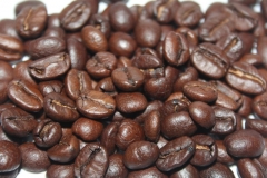 Produkte aus nachhaltigem Plantagenanbau, wie z.B. Kaffee, erhöhen den Biodiversitätsschutz
