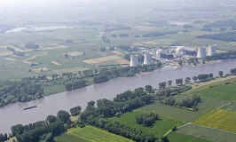 Luftaufnahme Oberrhein am Kraftwerk Biblis