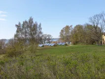 Photovoltaikanlage im Grünbereich auf der Insel Vilm