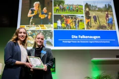 Preisträger*innen eines ersten Preises: die Falkenaugen