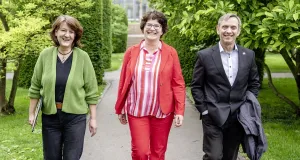 Präsidentin Sabine Riewenherm bei den Gartengesprächen