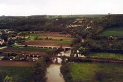 Blick auf Saaleschleife bei Saaleck - Saaleaue mit Magerrasenhängen (Foto: Bahram Gharadjedaghi)
