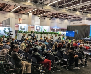 Teilnehmer beim Side Event zu „German Nagoya-Protokoll HuB“ (GNP HuB)