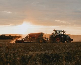 Eine Drill- und Einzelkornsähmschine für die Mulchsaat
