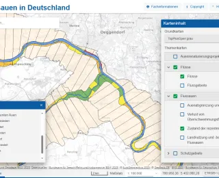 Der Kartenausschnitt zeigt den guten Auenzustand der Isarmündung und die deutliche bis starke Veränderung des Auenzustands in diesem Donauabschnitt. Gleichzeitig erkennt man, dass die re-zenten, noch überflutbaren Auen viel kleiner sind als die nicht mehr überflutbaren Altauen.