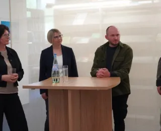 BfN Präsidentin Sabine Riewenherm, Journalistin Anne Preger, Mitglied der GDT-AG Niklas Banowski und Präsident der GDT Stephan Fürnrohr 