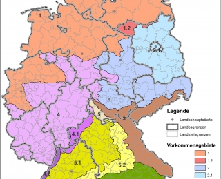 Die Abbildung zeigt die Einteilung Deutschlands in Vorkommensgebiete für gebietseigene Gehölze.